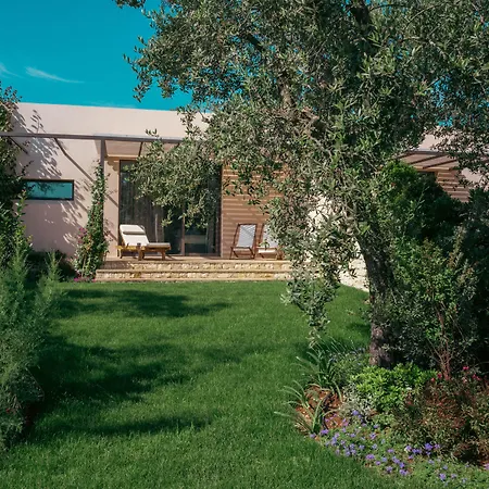Masseria Le Fabriche Kır Evi Maruggio